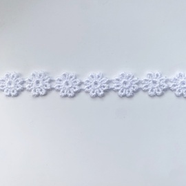 Ornate Daisies Edging Trim WHITE